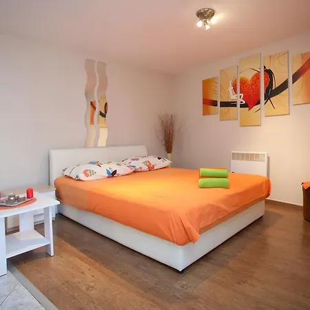 Paradise Apartment With Big Sunny Terrace In The Old Town, Few Meters From The Sea & Riva Promenade Split Room photo