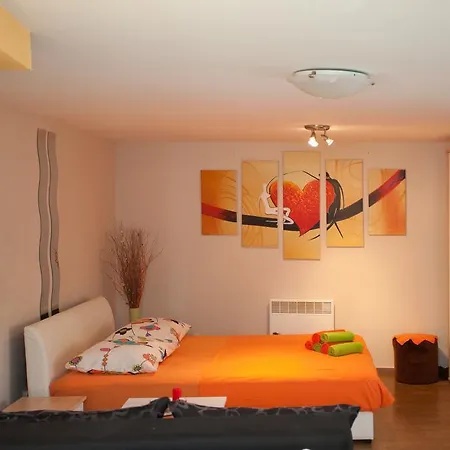 Paradise Apartment With Big Sunny Terrace In The Old Town, Few Meters From The Sea & Riva Promenade Split Room photo