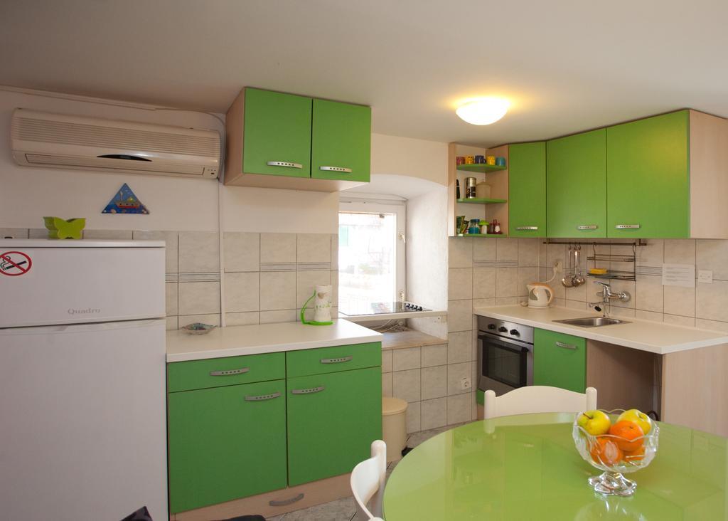 Paradise With Big Sunny Terrace In The Old Town, Few Meters From The Sea & Riva Promenade