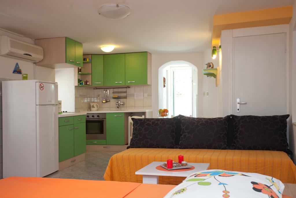Paradise With Big Sunny Terrace In The Old Town, Few Meters From The Sea & Riva Promenade Apartment *