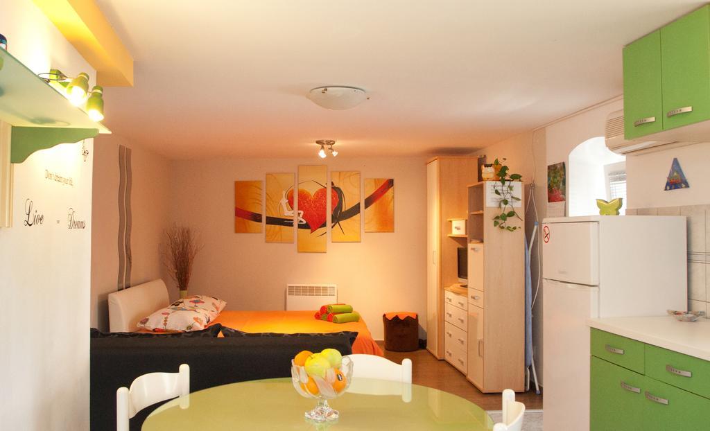 Apartment Paradise With Big Sunny Terrace In The Old Town, Few Meters From The Sea & Riva Promenade Split