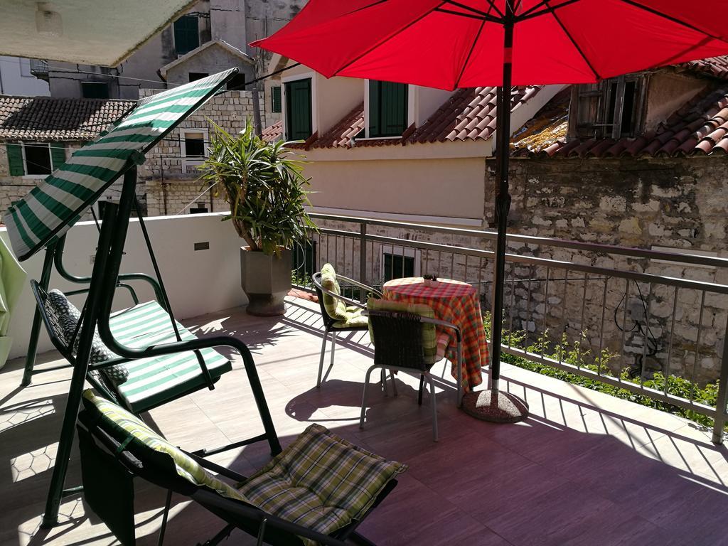 Apartment Paradise With Big Sunny Terrace In The Old Town, Few Meters From The Sea & Riva Promenade Split